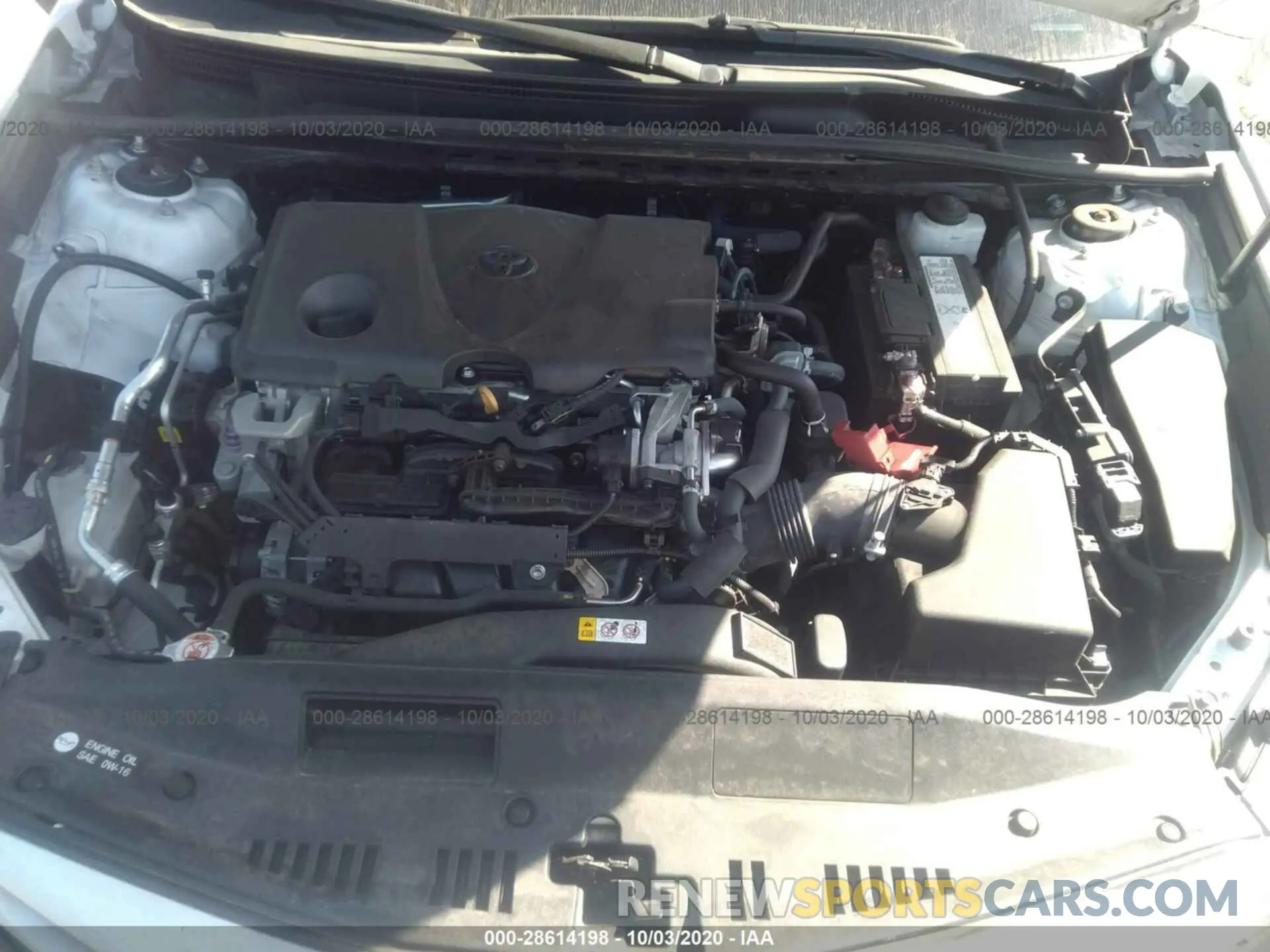 10 Photograph of a damaged car 4T1B61HK8KU691594 TOYOTA CAMRY 2019