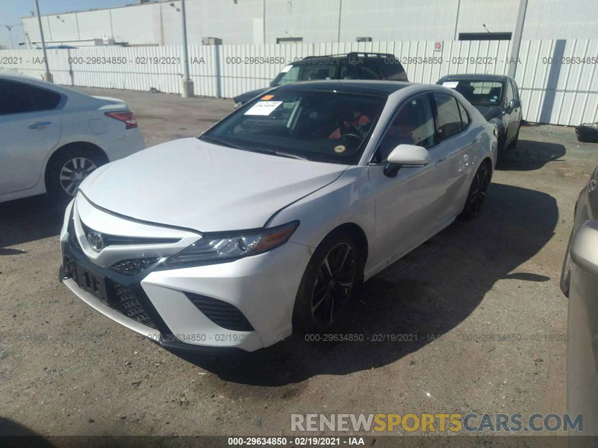 2 Photograph of a damaged car 4T1B61HK8KU724917 TOYOTA CAMRY 2019