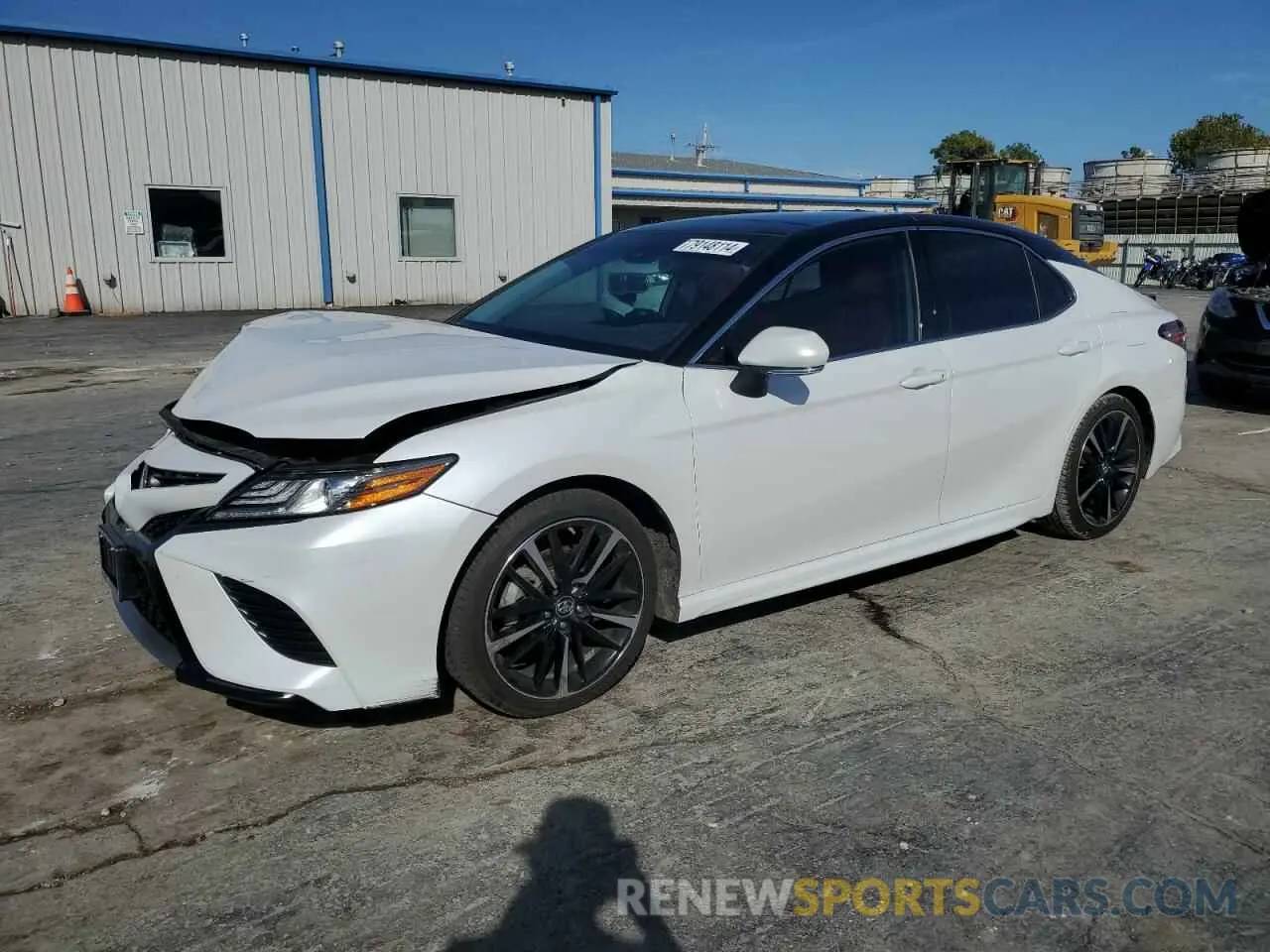 1 Фотография поврежденного автомобиля 4T1B61HK8KU771526 TOYOTA CAMRY 2019