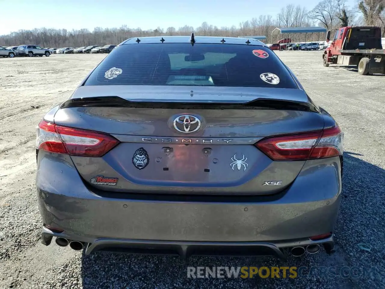 6 Photograph of a damaged car 4T1B61HK8KU831028 TOYOTA CAMRY 2019