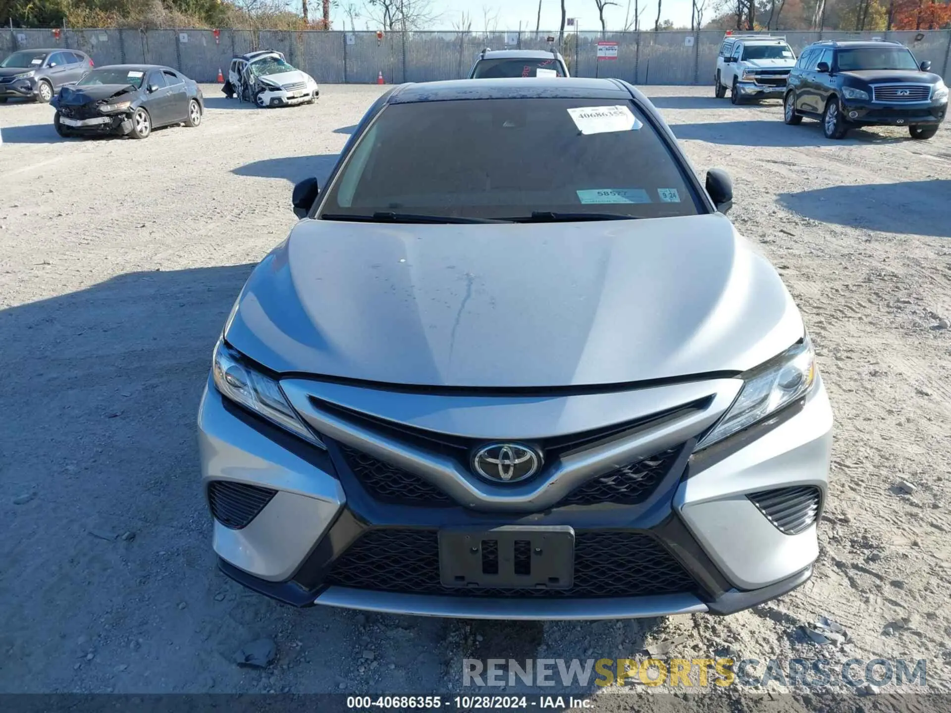12 Photograph of a damaged car 4T1B61HK8KU837945 TOYOTA CAMRY 2019