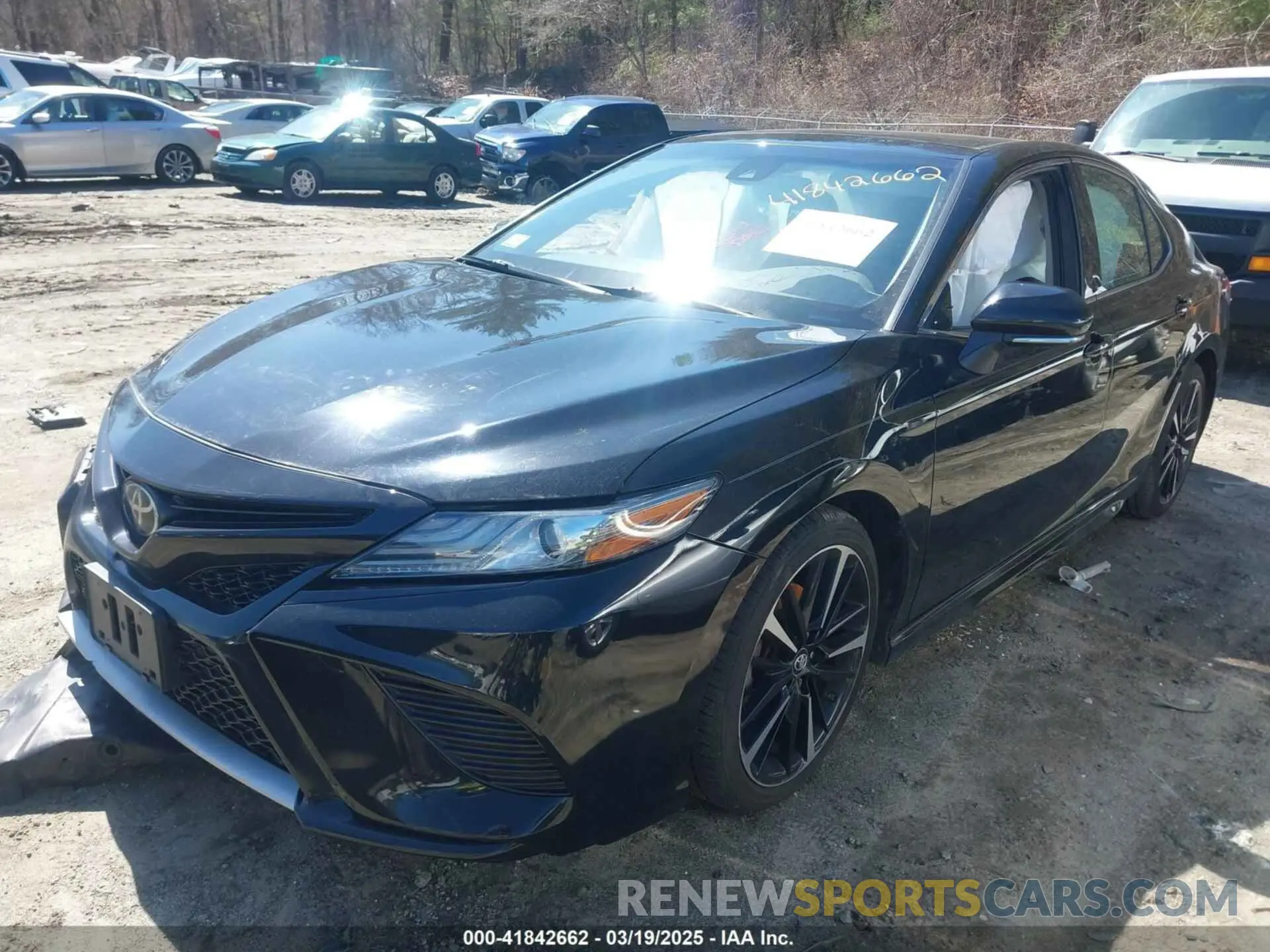 2 Photograph of a damaged car 4T1B61HK9KU180721 TOYOTA CAMRY 2019