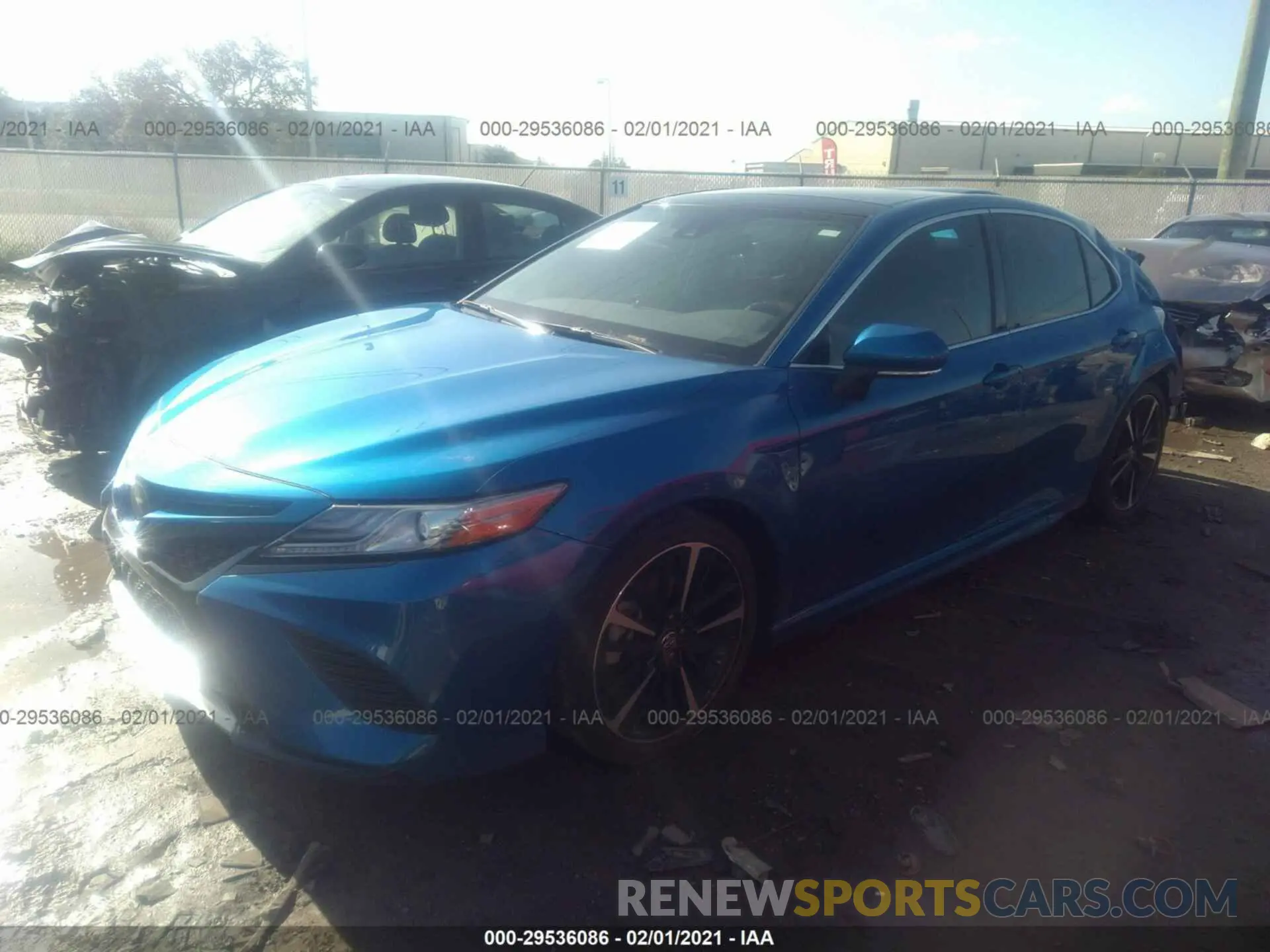 2 Photograph of a damaged car 4T1B61HK9KU266031 TOYOTA CAMRY 2019