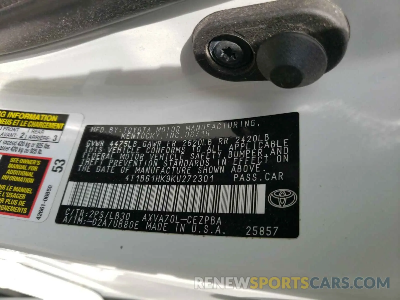 10 Photograph of a damaged car 4T1B61HK9KU272301 TOYOTA CAMRY 2019