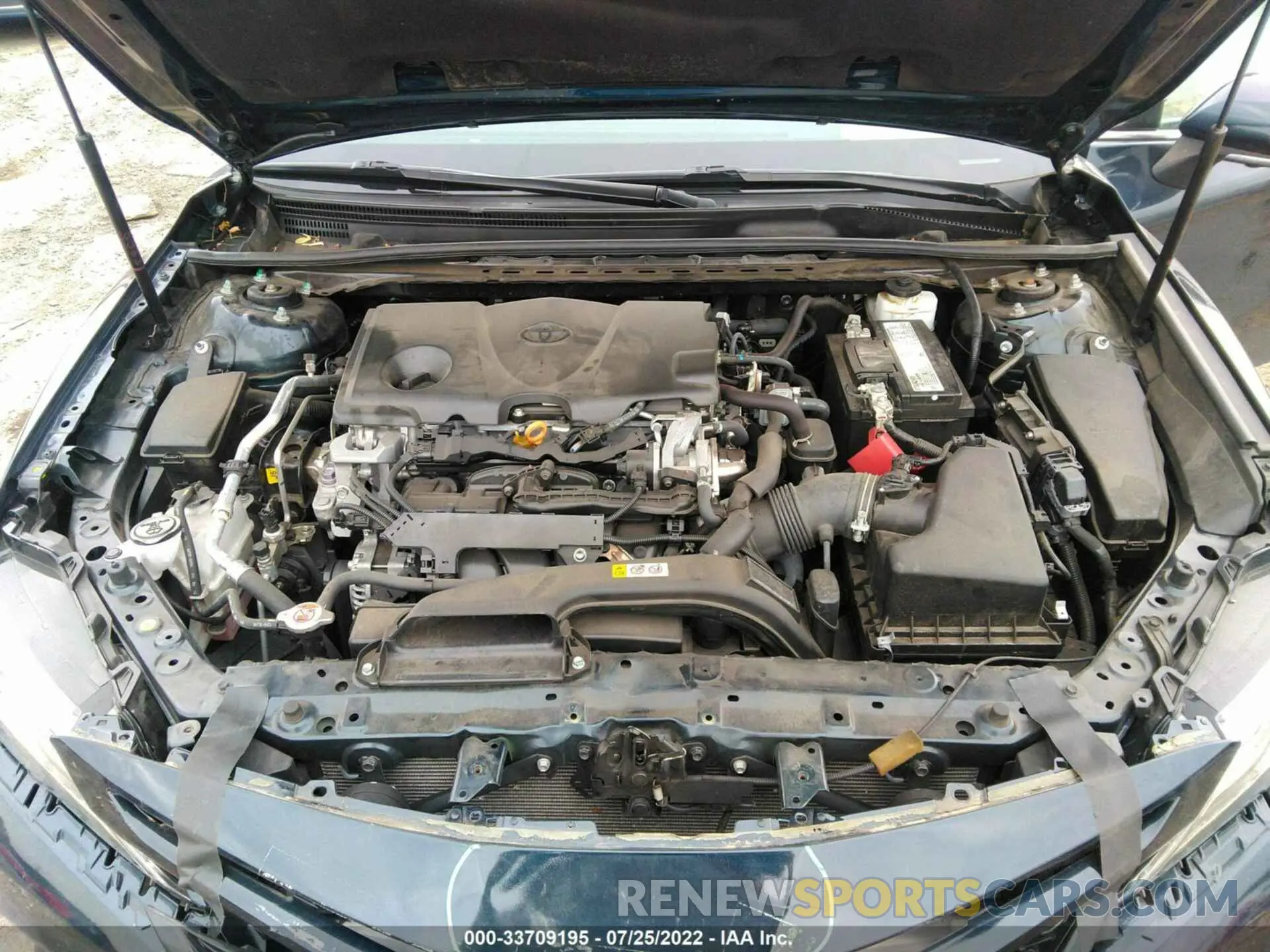 10 Photograph of a damaged car 4T1B61HK9KU735229 TOYOTA CAMRY 2019