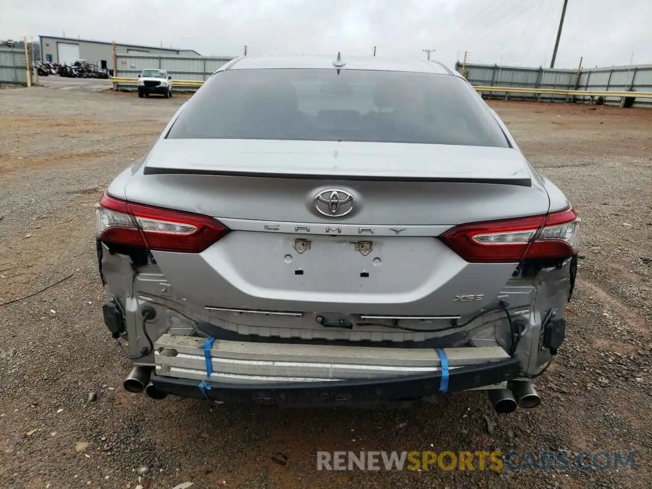 6 Photograph of a damaged car 4T1B61HK9KU754458 TOYOTA CAMRY 2019