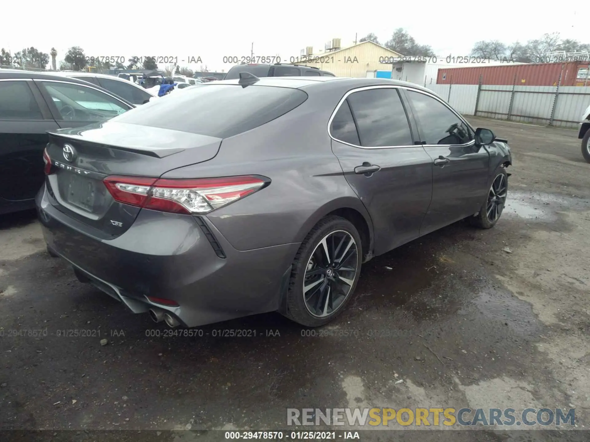 4 Photograph of a damaged car 4T1B61HKXKU167170 TOYOTA CAMRY 2019