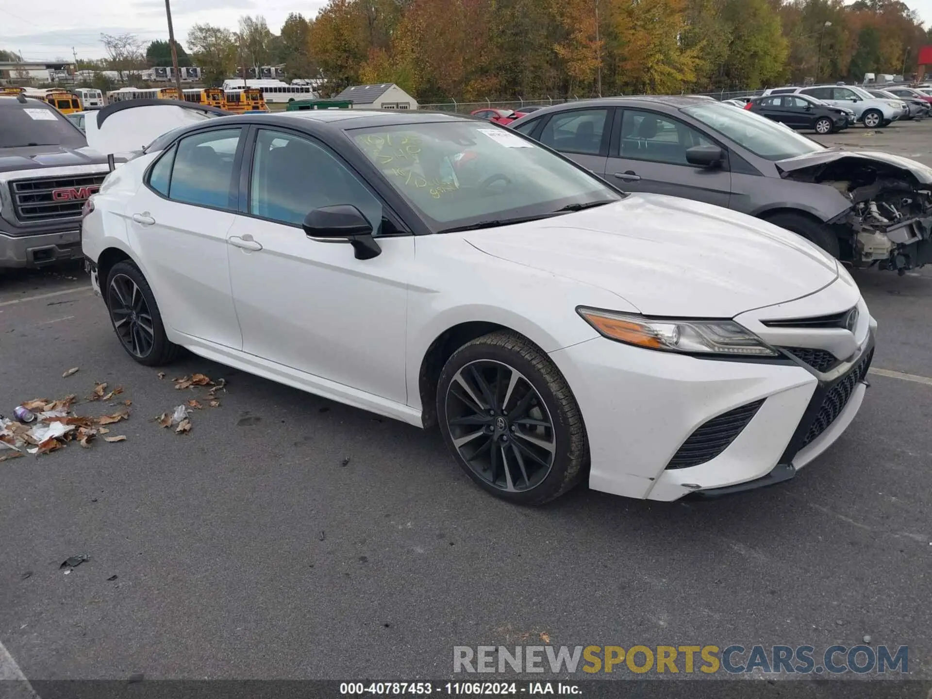 1 Фотография поврежденного автомобиля 4T1B61HKXKU204721 TOYOTA CAMRY 2019