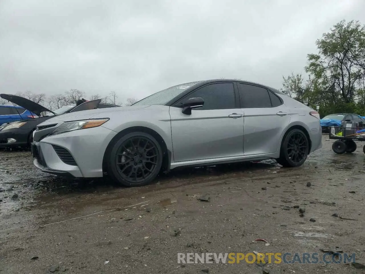 1 Фотография поврежденного автомобиля 4T1B61HKXKU225617 TOYOTA CAMRY 2019