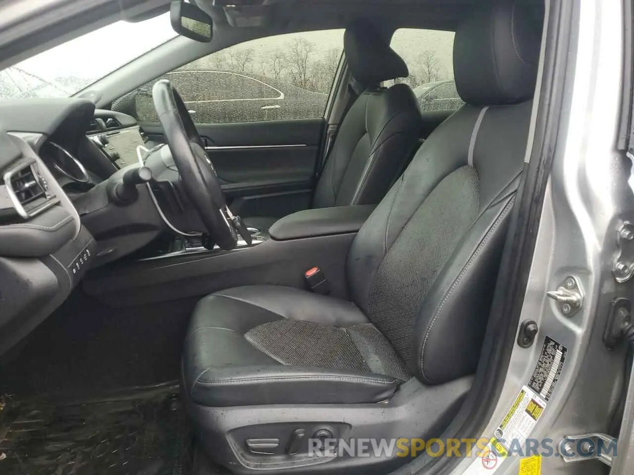 7 Фотография поврежденного автомобиля 4T1B61HKXKU225617 TOYOTA CAMRY 2019