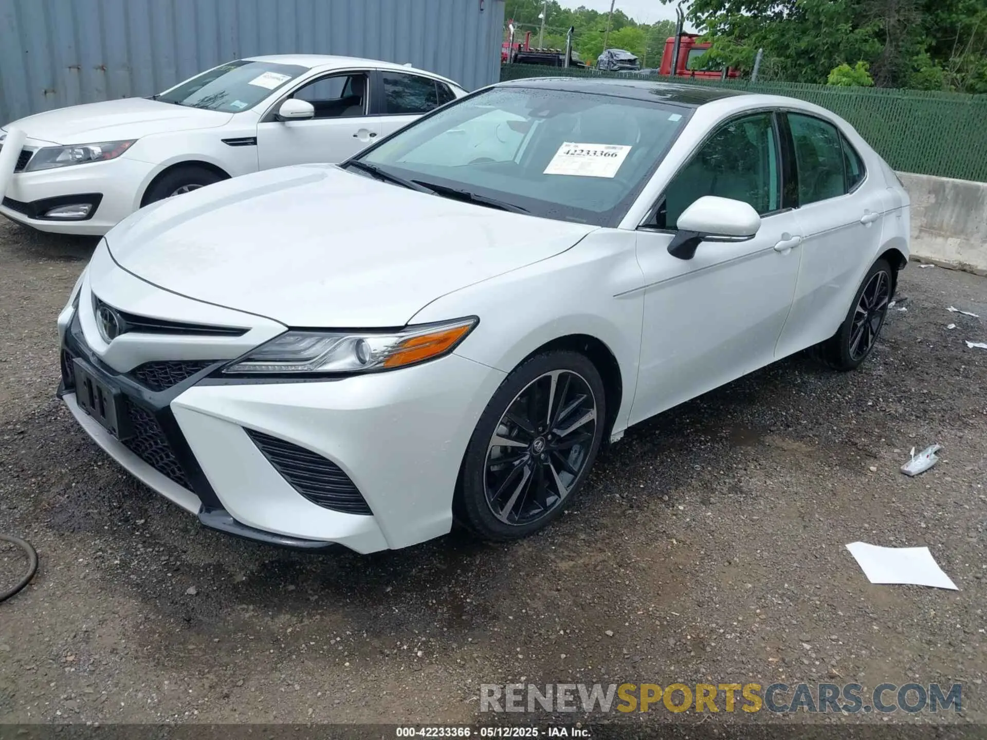 2 Фотография поврежденного автомобиля 4T1B61HKXKU719315 TOYOTA CAMRY 2019