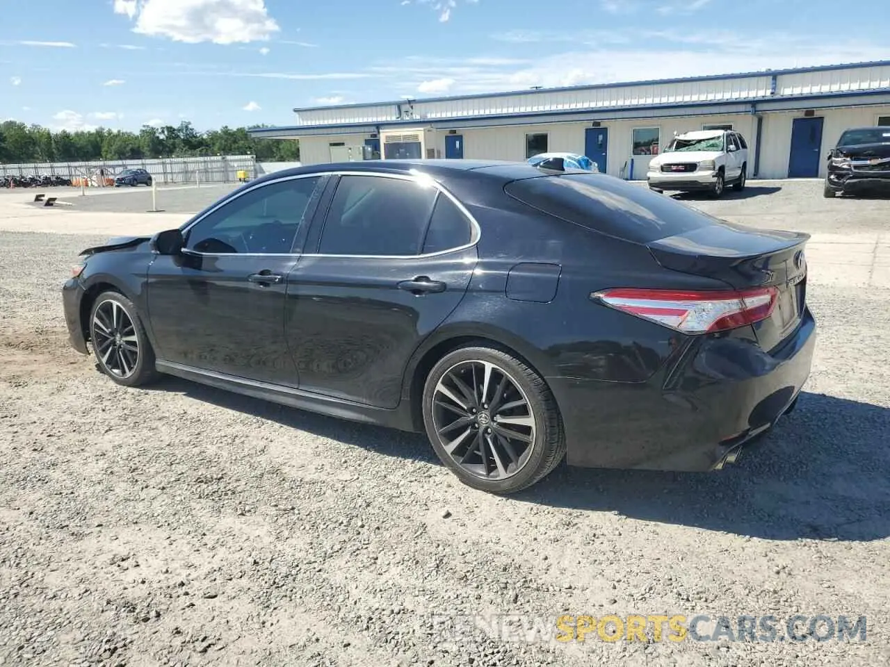 2 Photograph of a damaged car 4T1B61HKXKU834948 TOYOTA CAMRY 2019