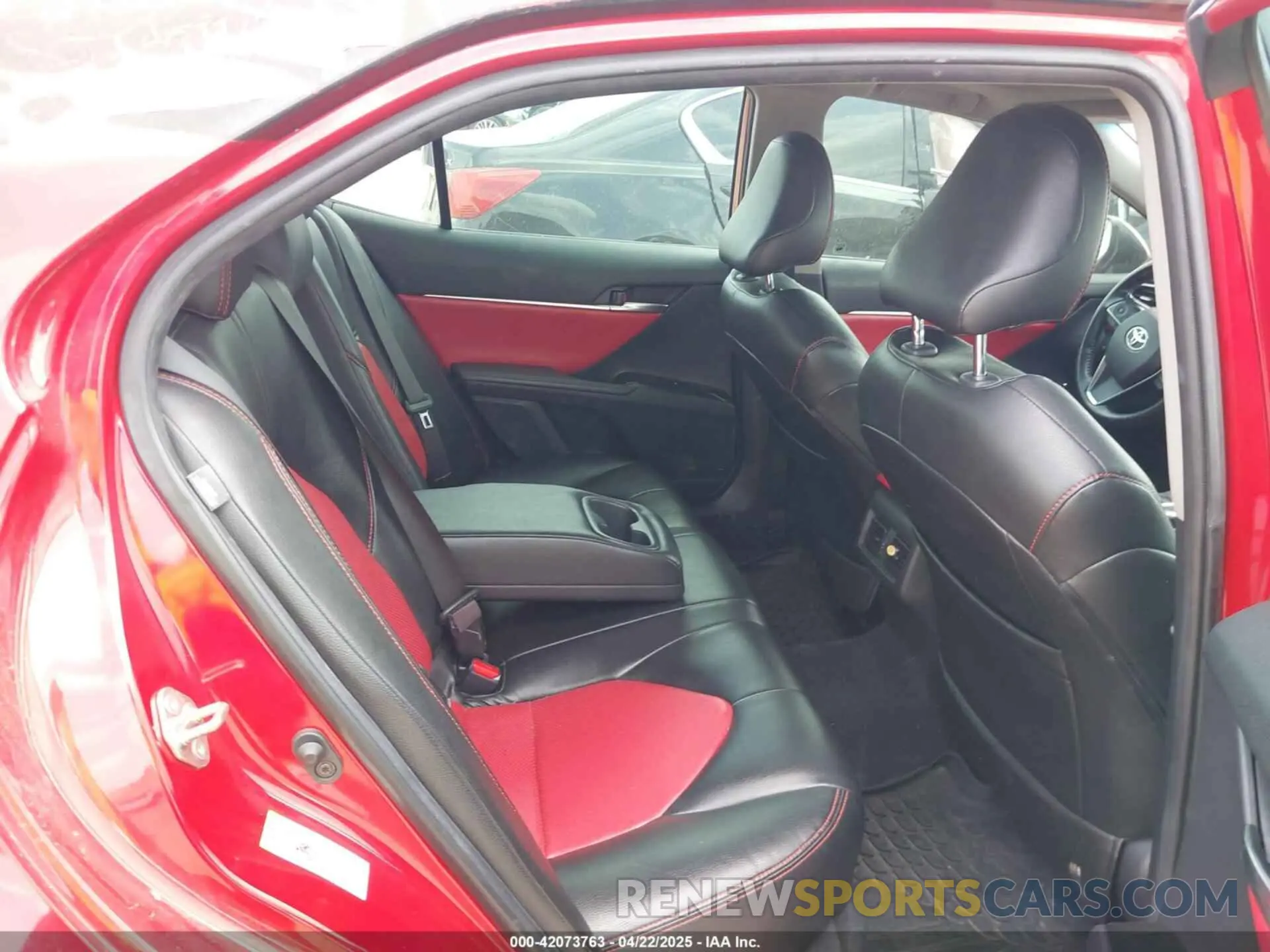 8 Фотография поврежденного автомобиля 4T1BZ1HK0KU022808 TOYOTA CAMRY 2019
