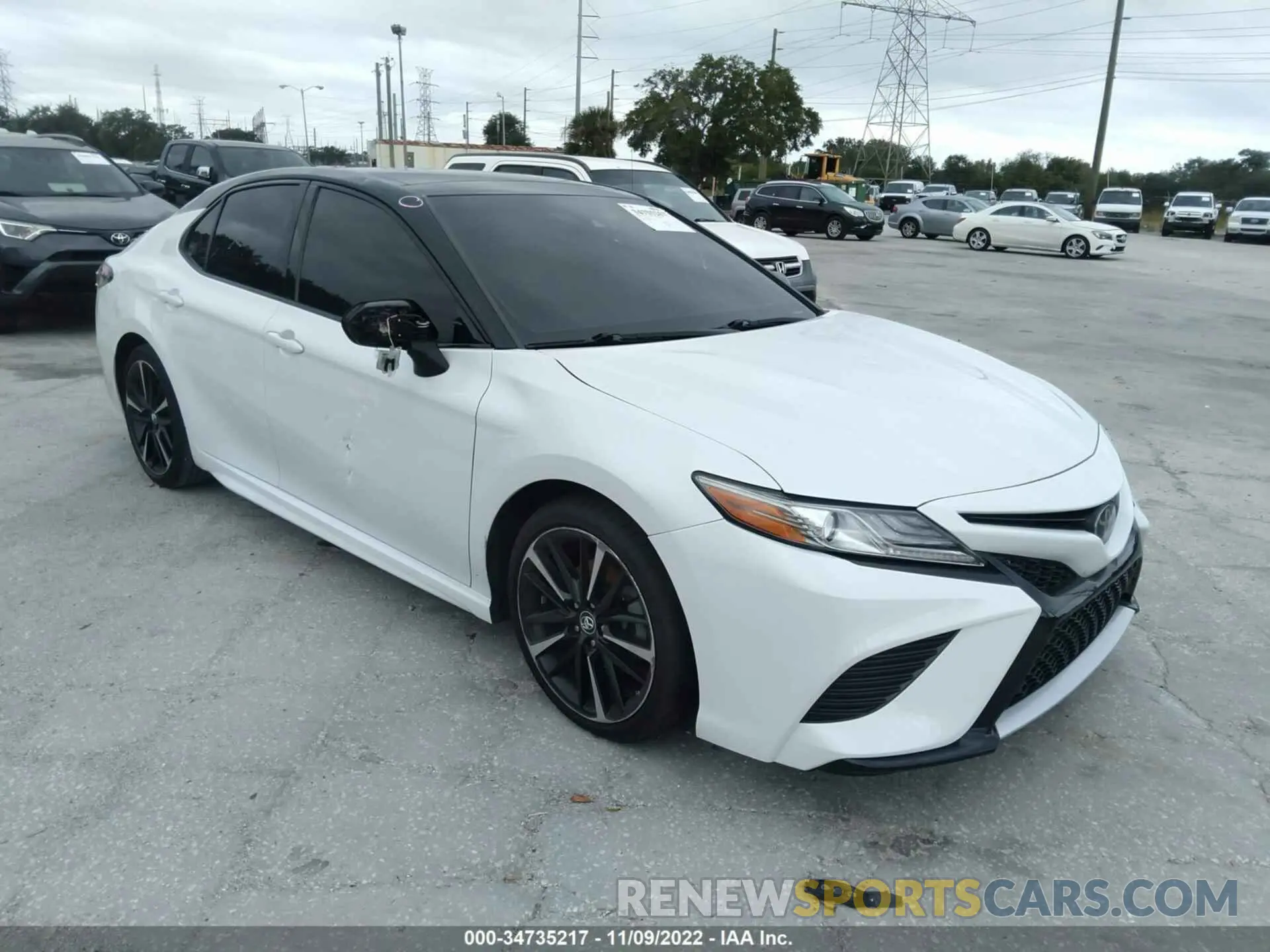 1 Photograph of a damaged car 4T1BZ1HK1KU026804 TOYOTA CAMRY 2019