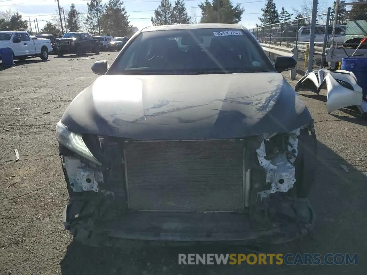 5 Photograph of a damaged car 4T1BZ1HK1KU028441 TOYOTA CAMRY 2019