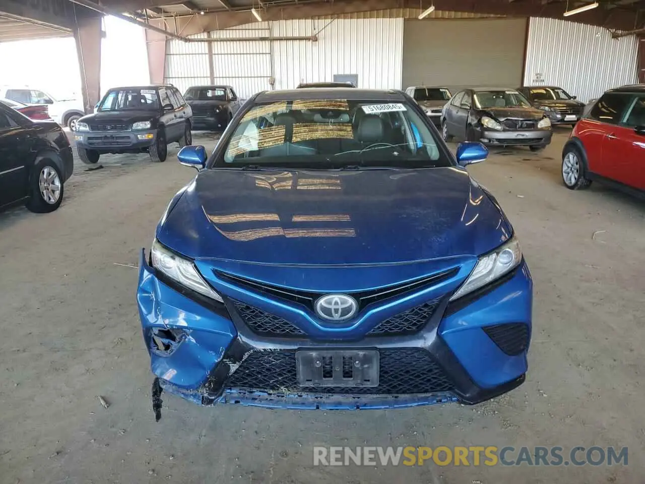 5 Photograph of a damaged car 4T1BZ1HK2KU025158 TOYOTA CAMRY 2019