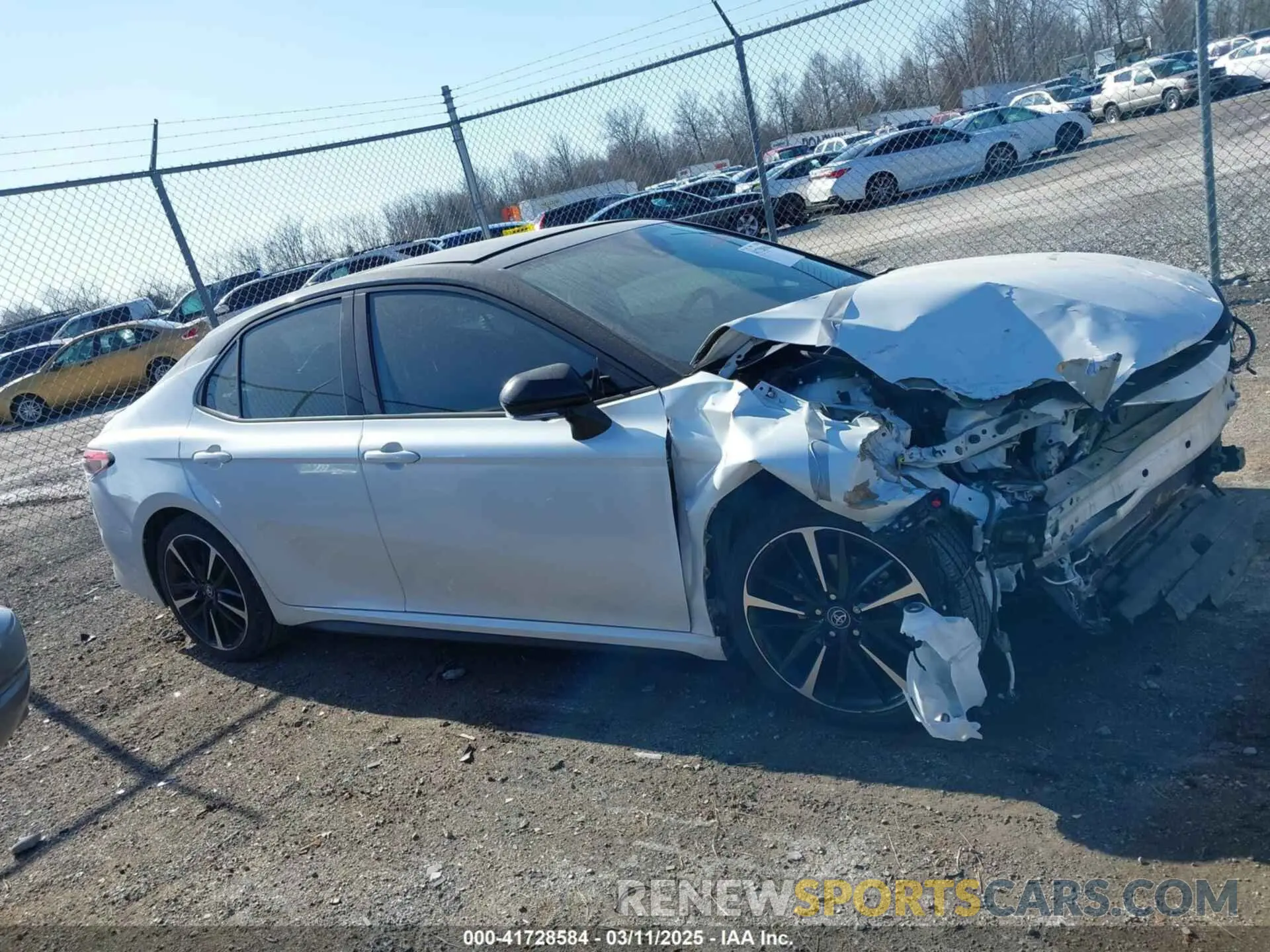 14 Фотография поврежденного автомобиля 4T1BZ1HK3KU027579 TOYOTA CAMRY 2019