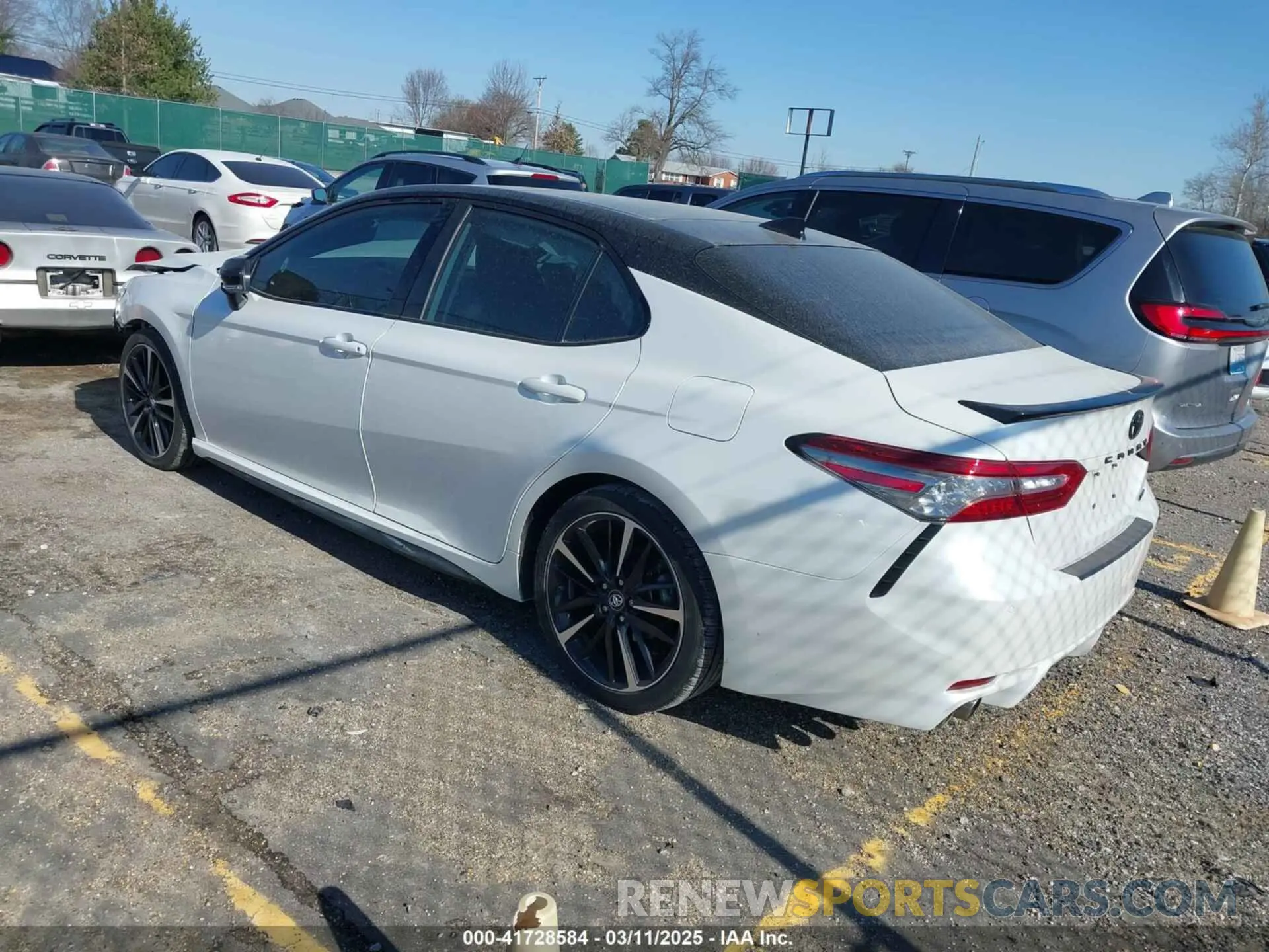 3 Фотография поврежденного автомобиля 4T1BZ1HK3KU027579 TOYOTA CAMRY 2019