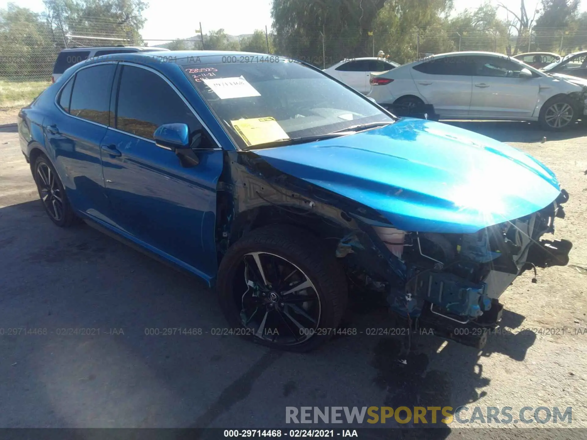 1 Photograph of a damaged car 4T1BZ1HK3KU031079 TOYOTA CAMRY 2019