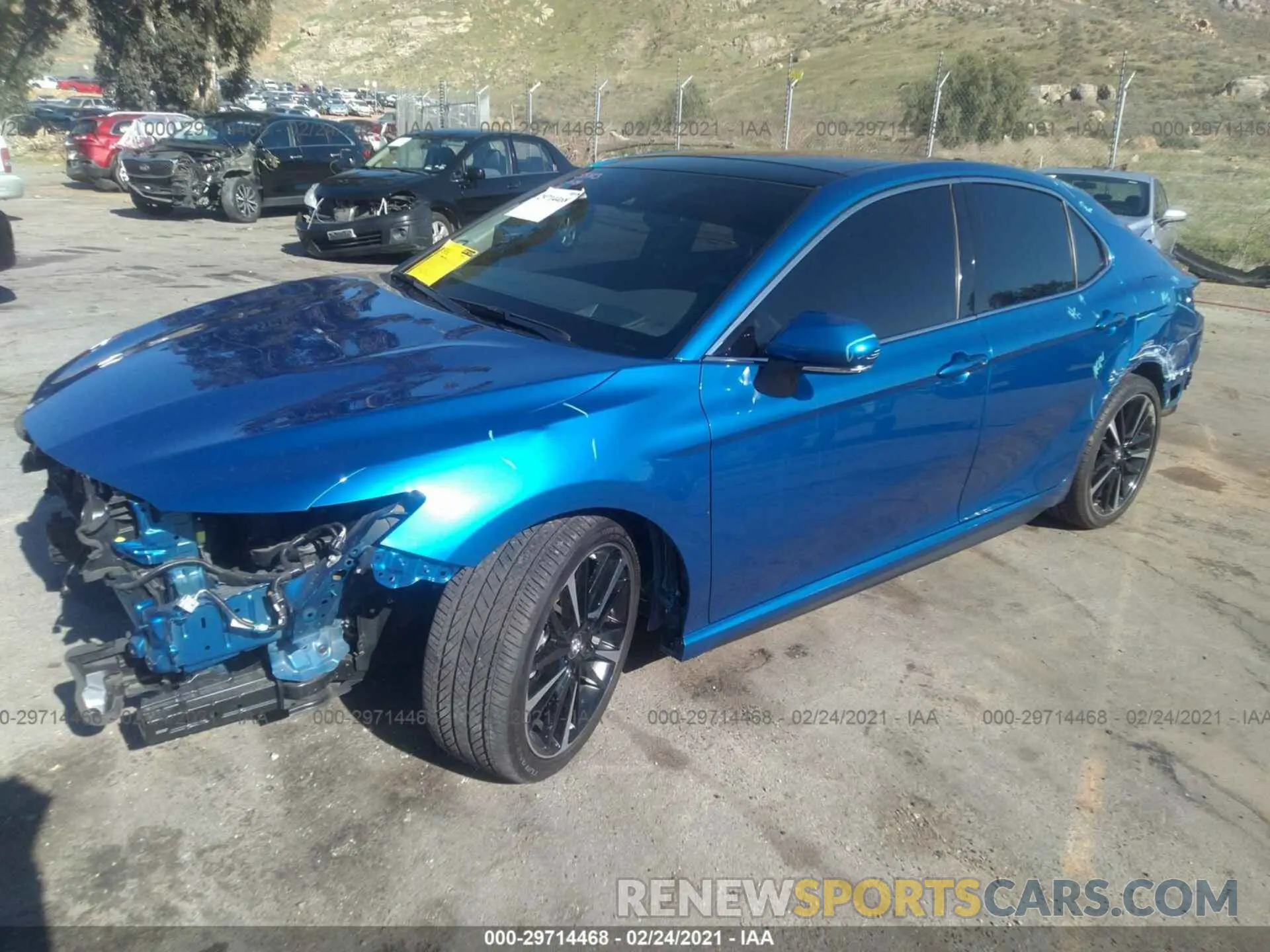2 Photograph of a damaged car 4T1BZ1HK3KU031079 TOYOTA CAMRY 2019