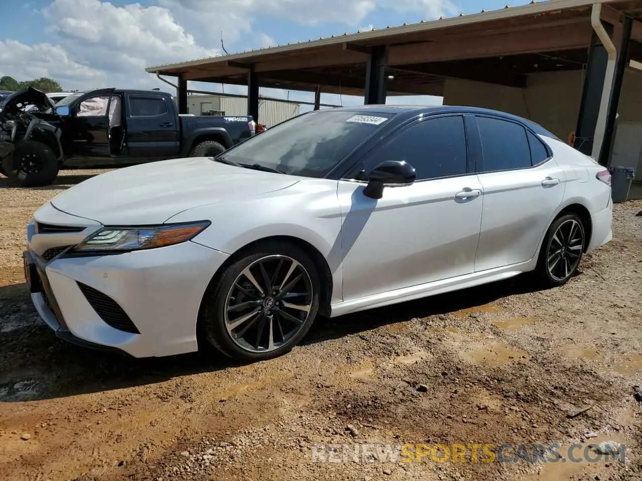 1 Photograph of a damaged car 4T1BZ1HK3KU033009 TOYOTA CAMRY 2019