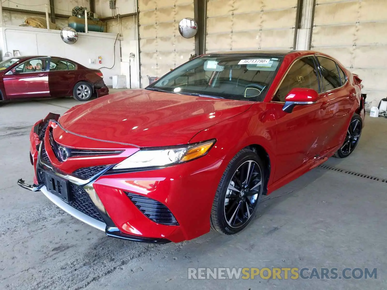 2 Photograph of a damaged car 4T1BZ1HK4KU030412 TOYOTA CAMRY 2019