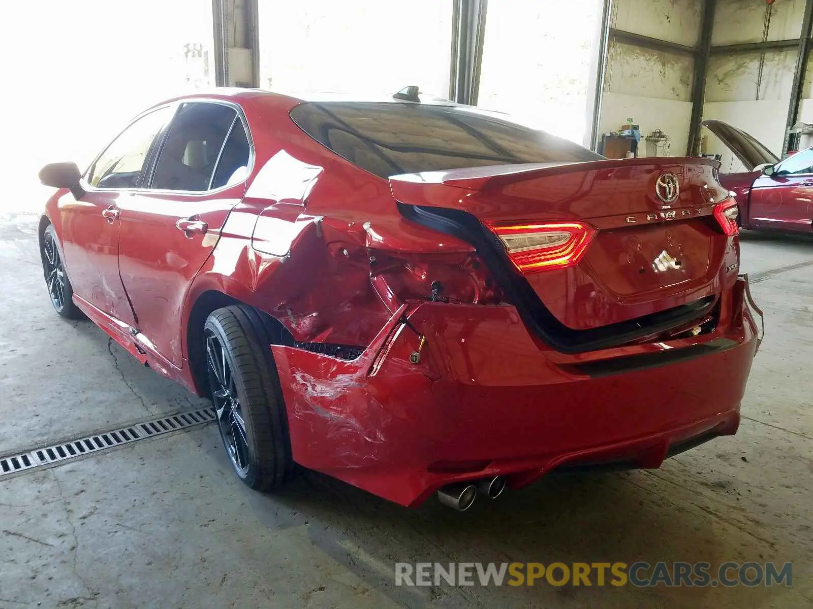 3 Photograph of a damaged car 4T1BZ1HK4KU030412 TOYOTA CAMRY 2019