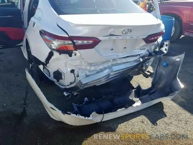 9 Photograph of a damaged car 4T1BZ1HK5KU028054 TOYOTA CAMRY 2019