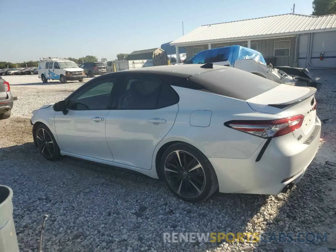 2 Photograph of a damaged car 4T1BZ1HK5KU032489 TOYOTA CAMRY 2019