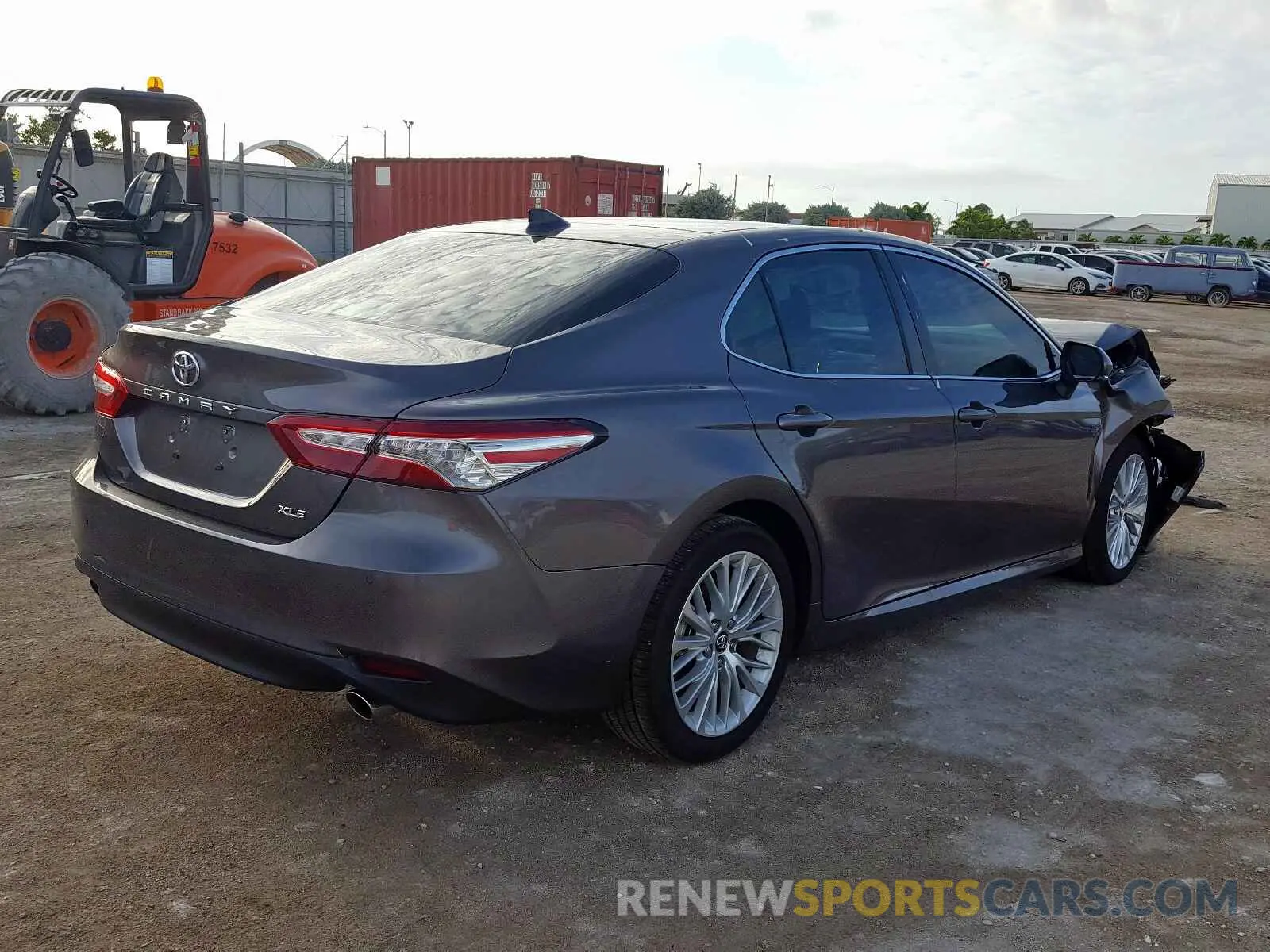4 Photograph of a damaged car 4T1BZ1HK6KU023235 TOYOTA CAMRY 2019