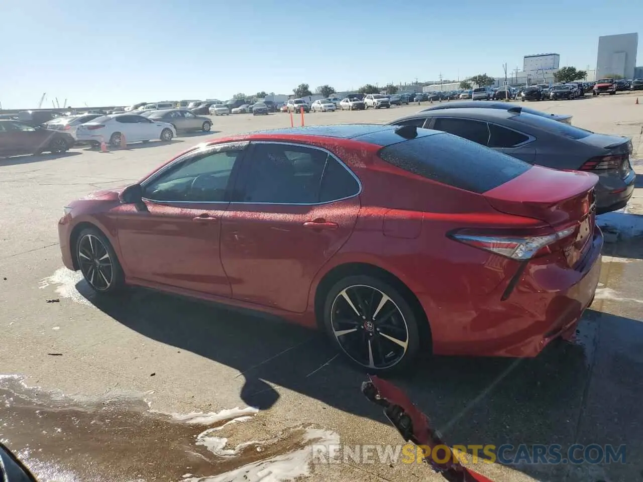 2 Photograph of a damaged car 4T1BZ1HK6KU029388 TOYOTA CAMRY 2019