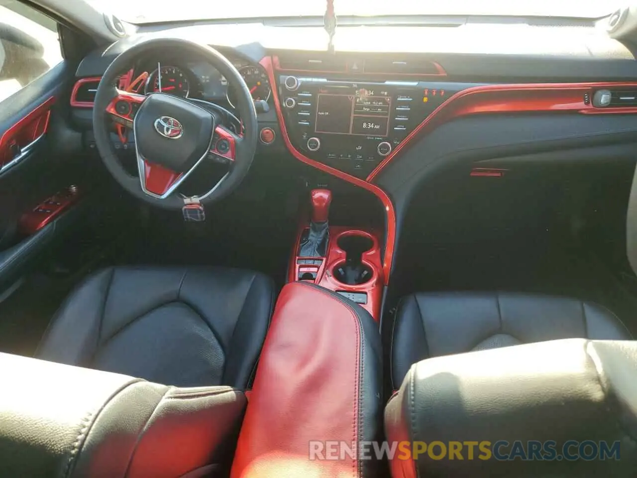 8 Photograph of a damaged car 4T1BZ1HK6KU029388 TOYOTA CAMRY 2019