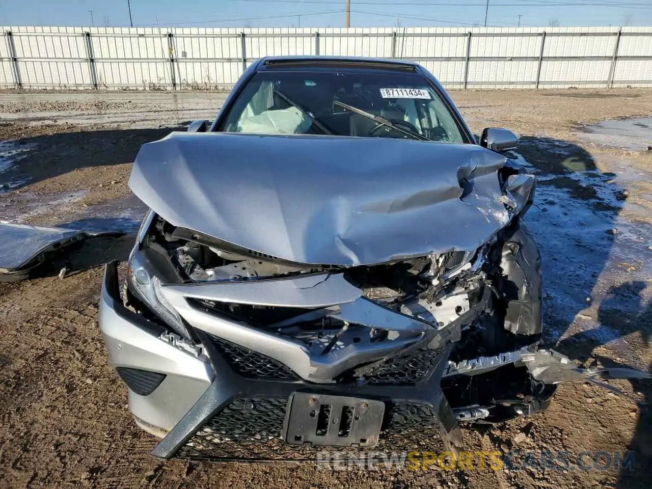 5 Photograph of a damaged car 4T1BZ1HK6KU032260 TOYOTA CAMRY 2019