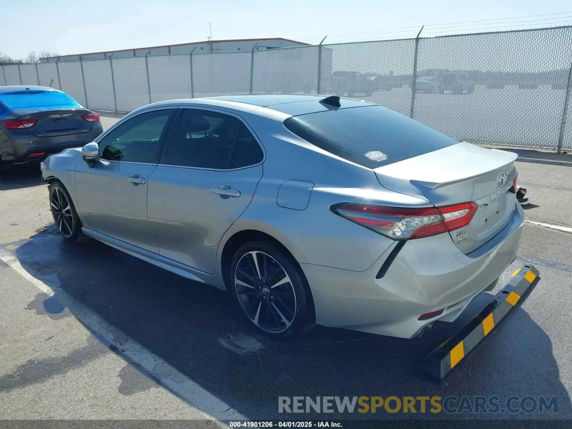3 Фотография поврежденного автомобиля 4T1BZ1HK7KU025866 TOYOTA CAMRY 2019
