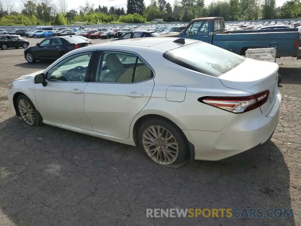 2 Фотография поврежденного автомобиля 4T1BZ1HK7KU507351 TOYOTA CAMRY 2019