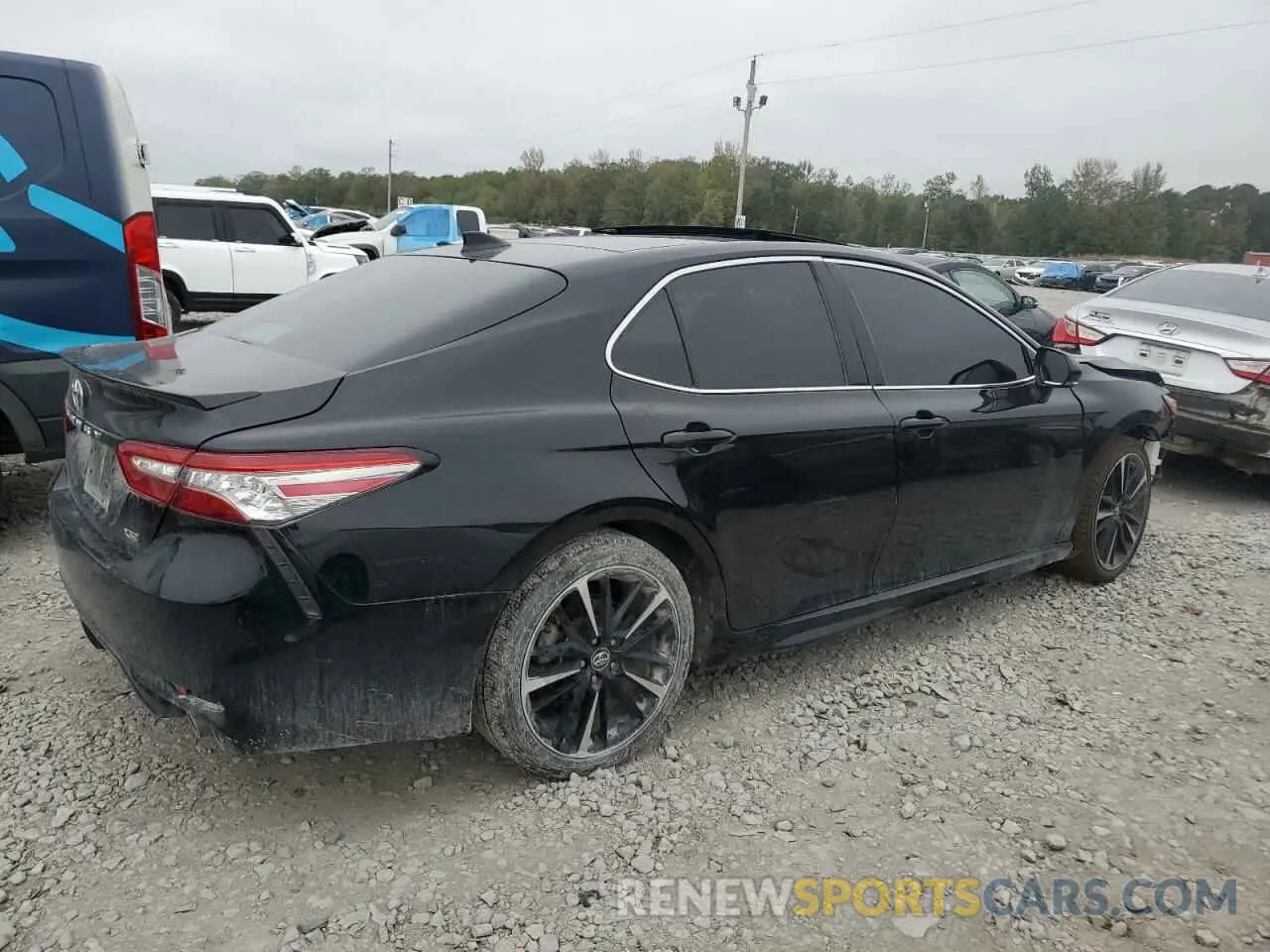 3 Photograph of a damaged car 4T1BZ1HK8KU022412 TOYOTA CAMRY 2019