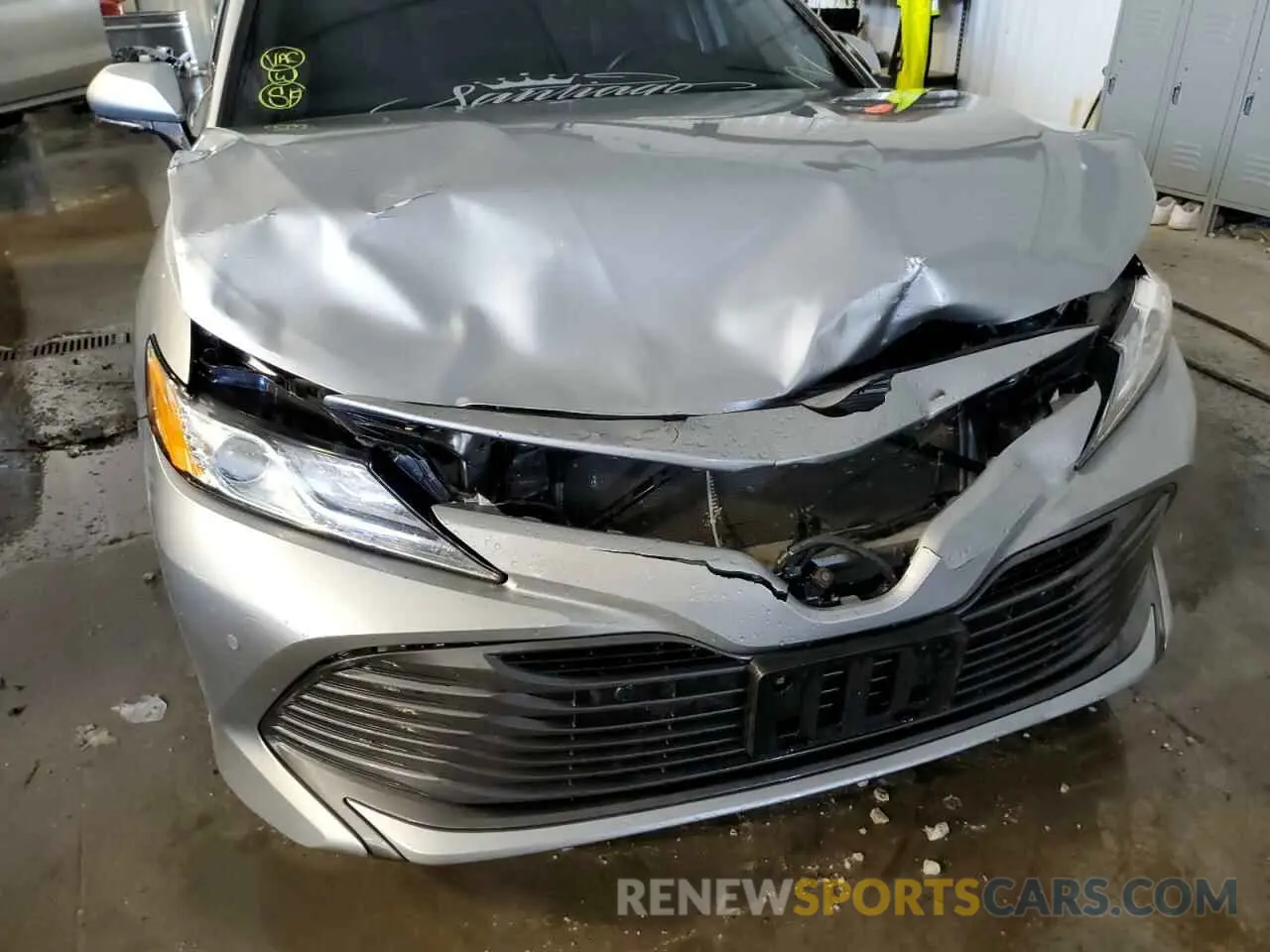 9 Photograph of a damaged car 4T1BZ1HK8KU022748 TOYOTA CAMRY 2019