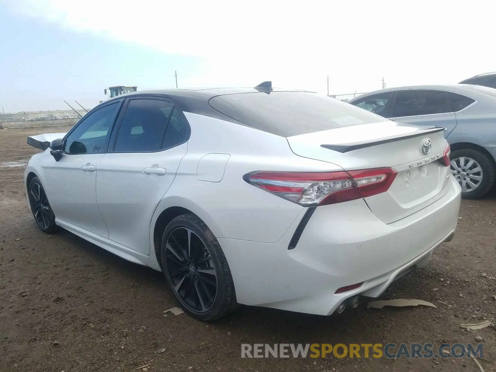 3 Photograph of a damaged car 4T1BZ1HK8KU027061 TOYOTA CAMRY 2019
