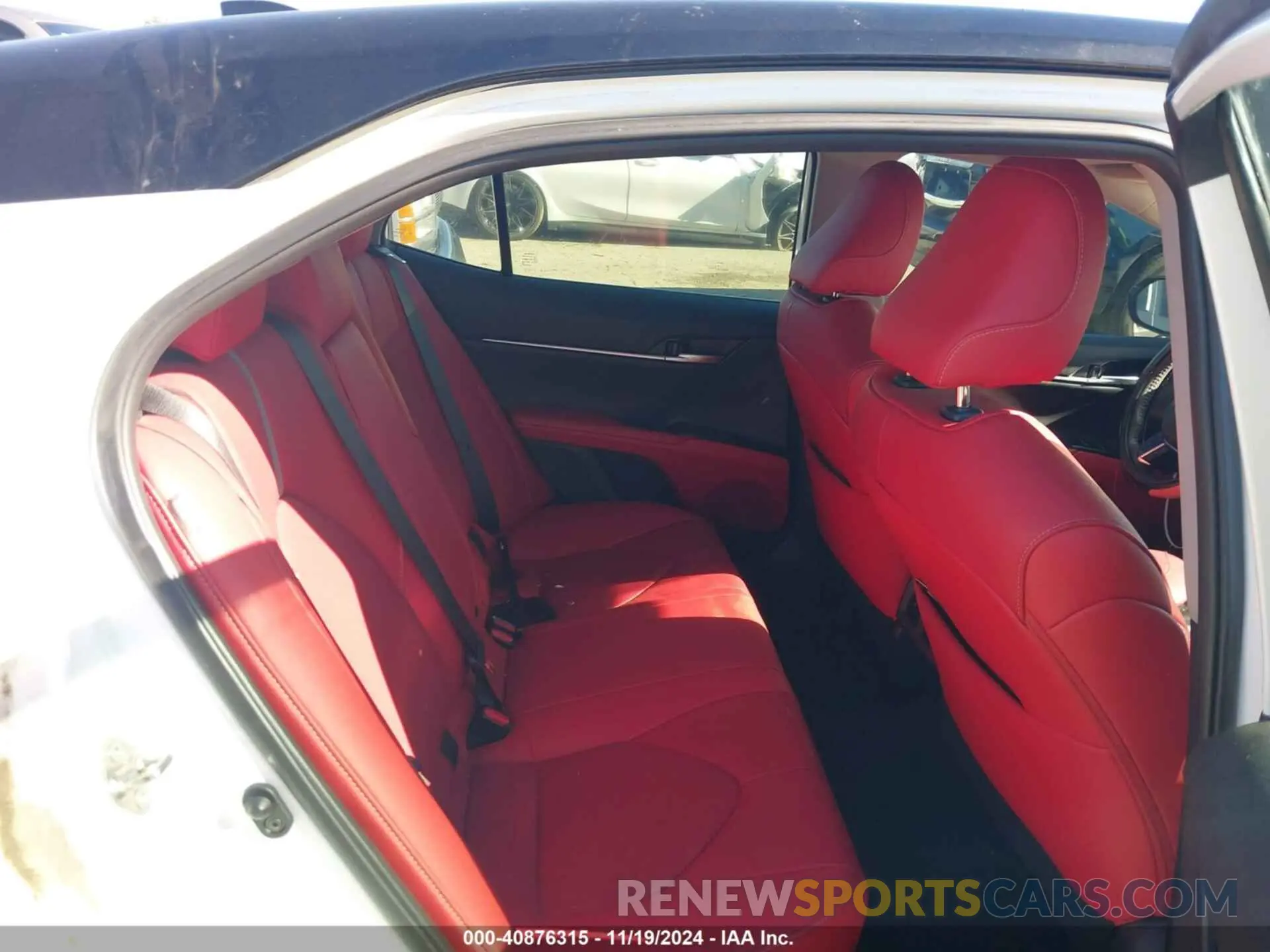 8 Фотография поврежденного автомобиля 4T1BZ1HK8KU028789 TOYOTA CAMRY 2019