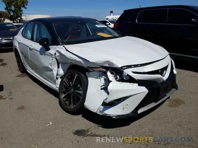 1 Photograph of a damaged car 4T1BZ1HK8KU030168 TOYOTA CAMRY 2019