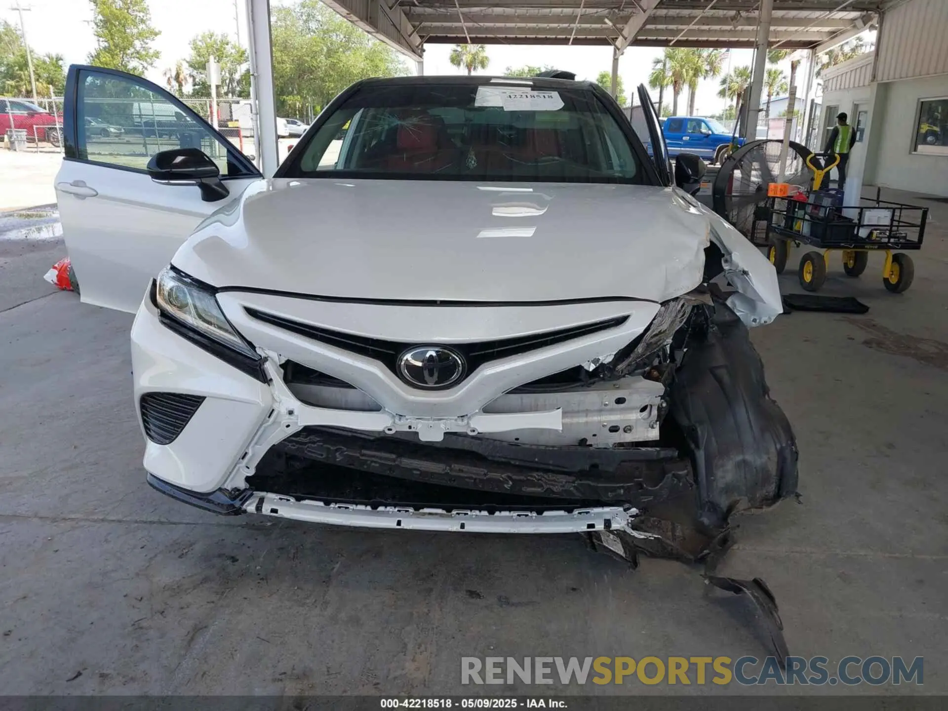 11 Фотография поврежденного автомобиля 4T1BZ1HK9KU023858 TOYOTA CAMRY 2019