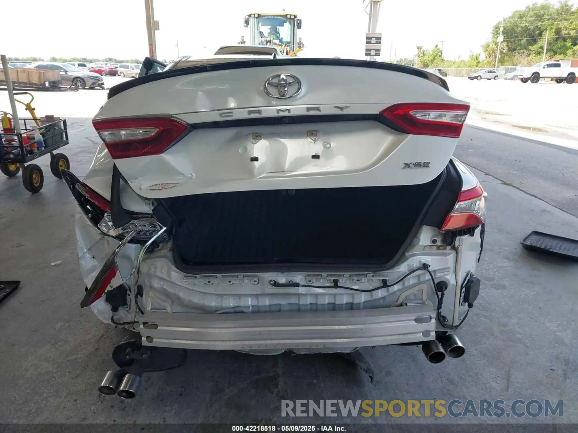 15 Фотография поврежденного автомобиля 4T1BZ1HK9KU023858 TOYOTA CAMRY 2019