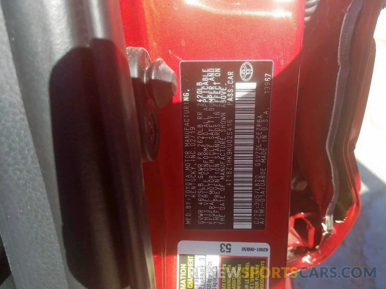 10 Photograph of a damaged car 4T1BZ1HK9KU025416 TOYOTA CAMRY 2019