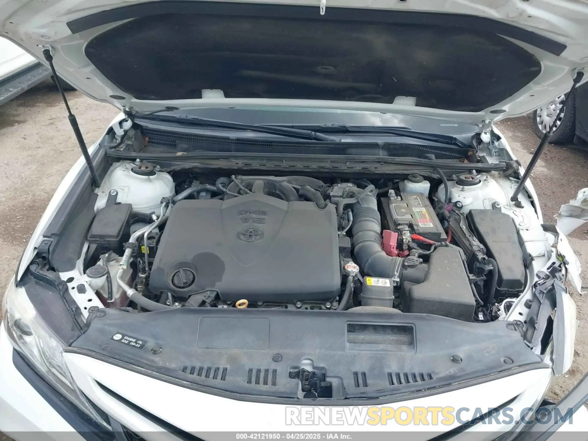 10 Photograph of a damaged car 4T1BZ1HKXKU027627 TOYOTA CAMRY 2019
