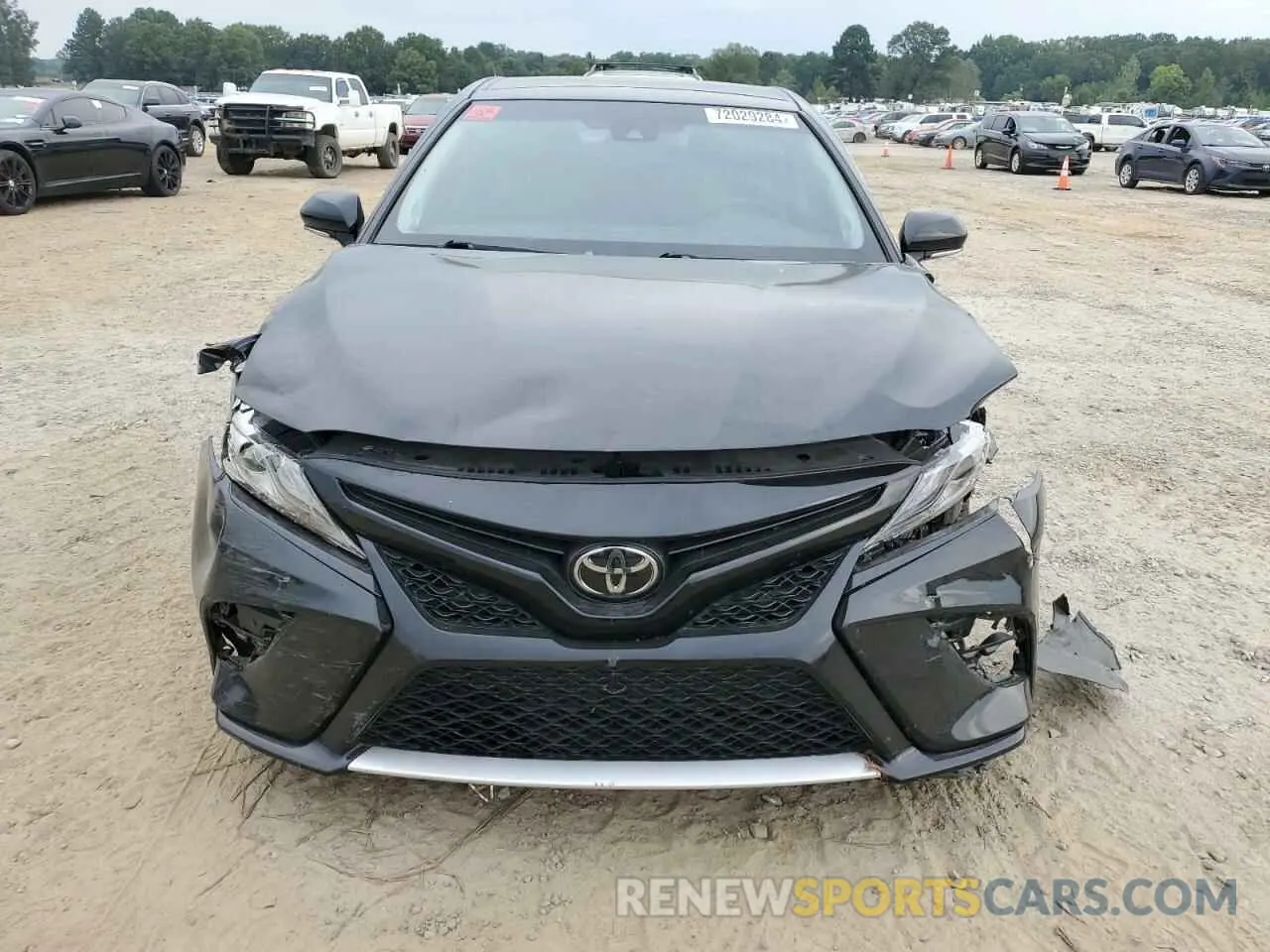 5 Photograph of a damaged car 4T1BZ1HKXKU507487 TOYOTA CAMRY 2019