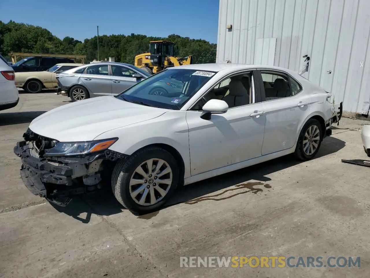 1 Фотография поврежденного автомобиля JTNB11HK5K3082984 TOYOTA CAMRY 2019