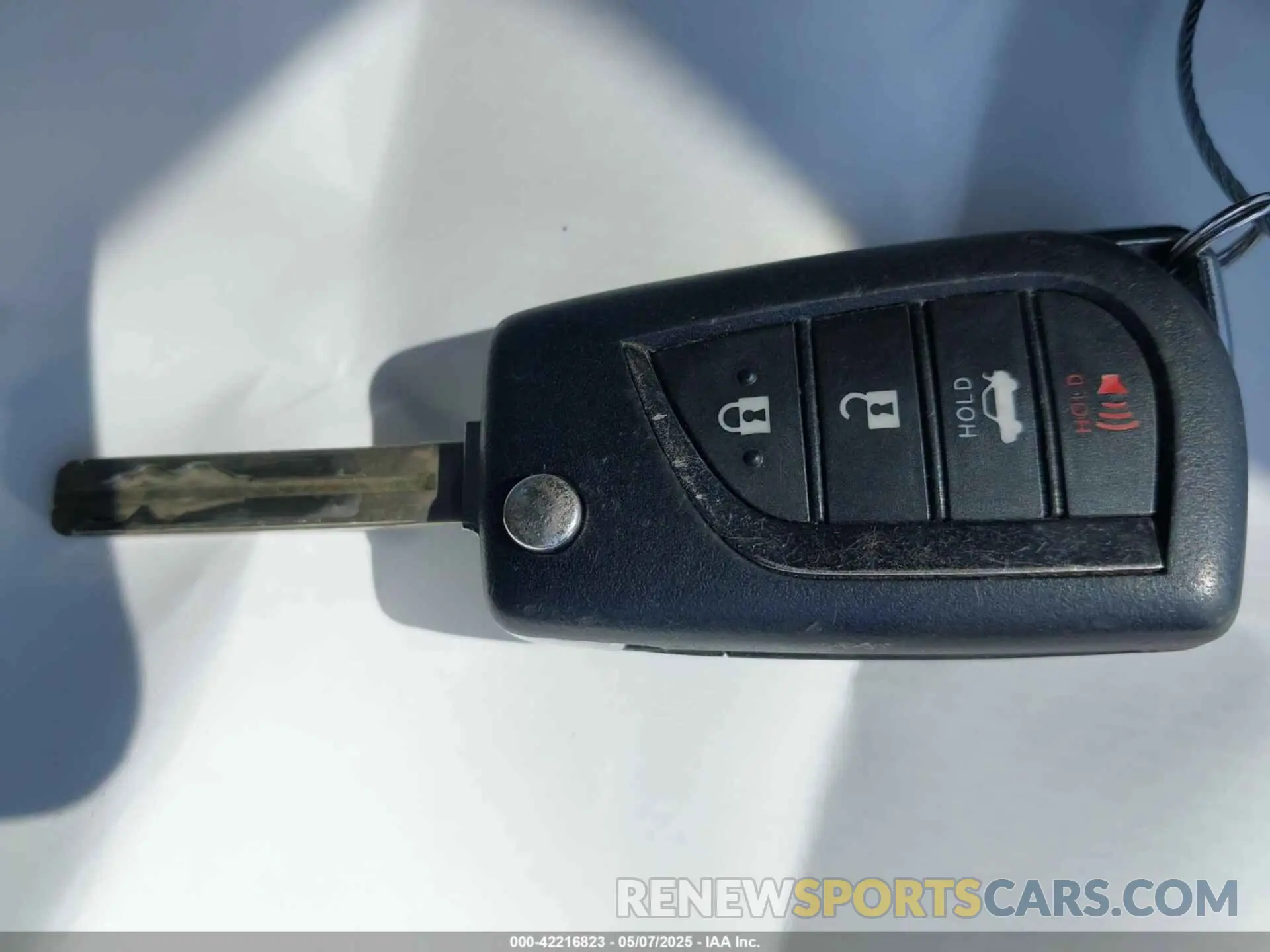 11 Фотография поврежденного автомобиля 4T1A11AKXLU882570 TOYOTA CAMRY 2020