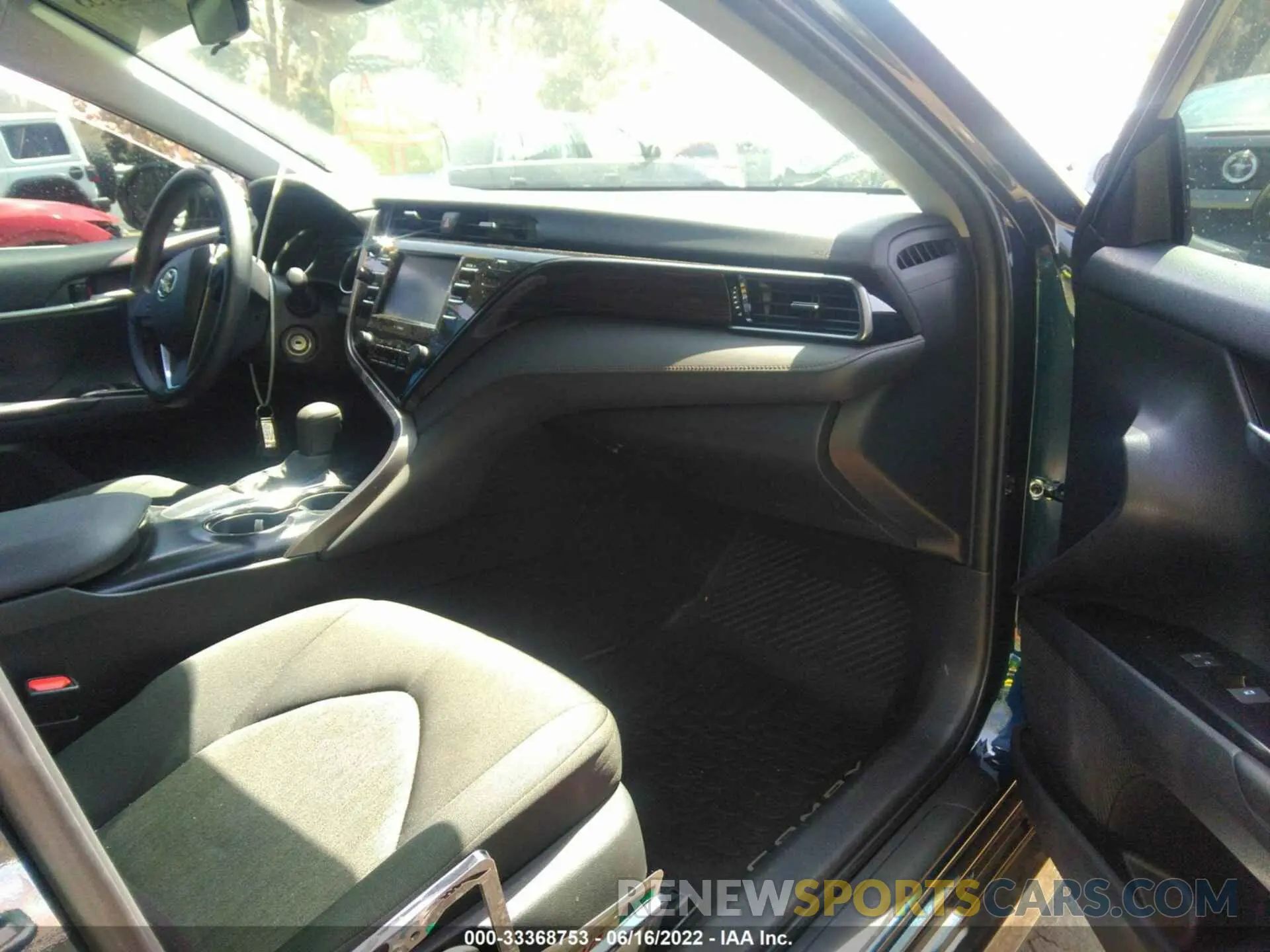 5 Photograph of a damaged car 4T1C11AK0LU342007 TOYOTA CAMRY 2020