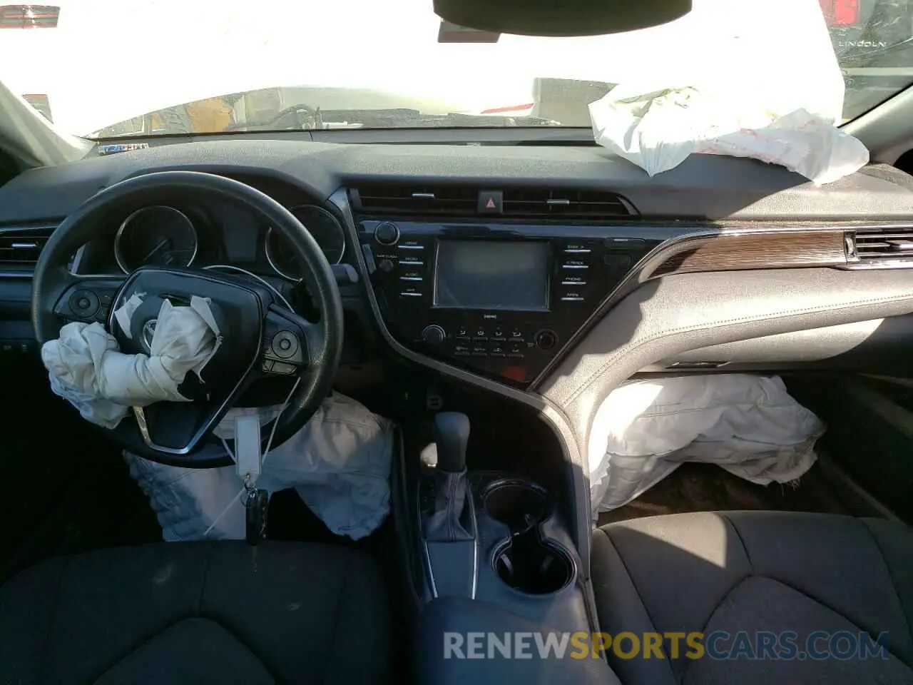 8 Photograph of a damaged car 4T1C11AK0LU351743 TOYOTA CAMRY 2020
