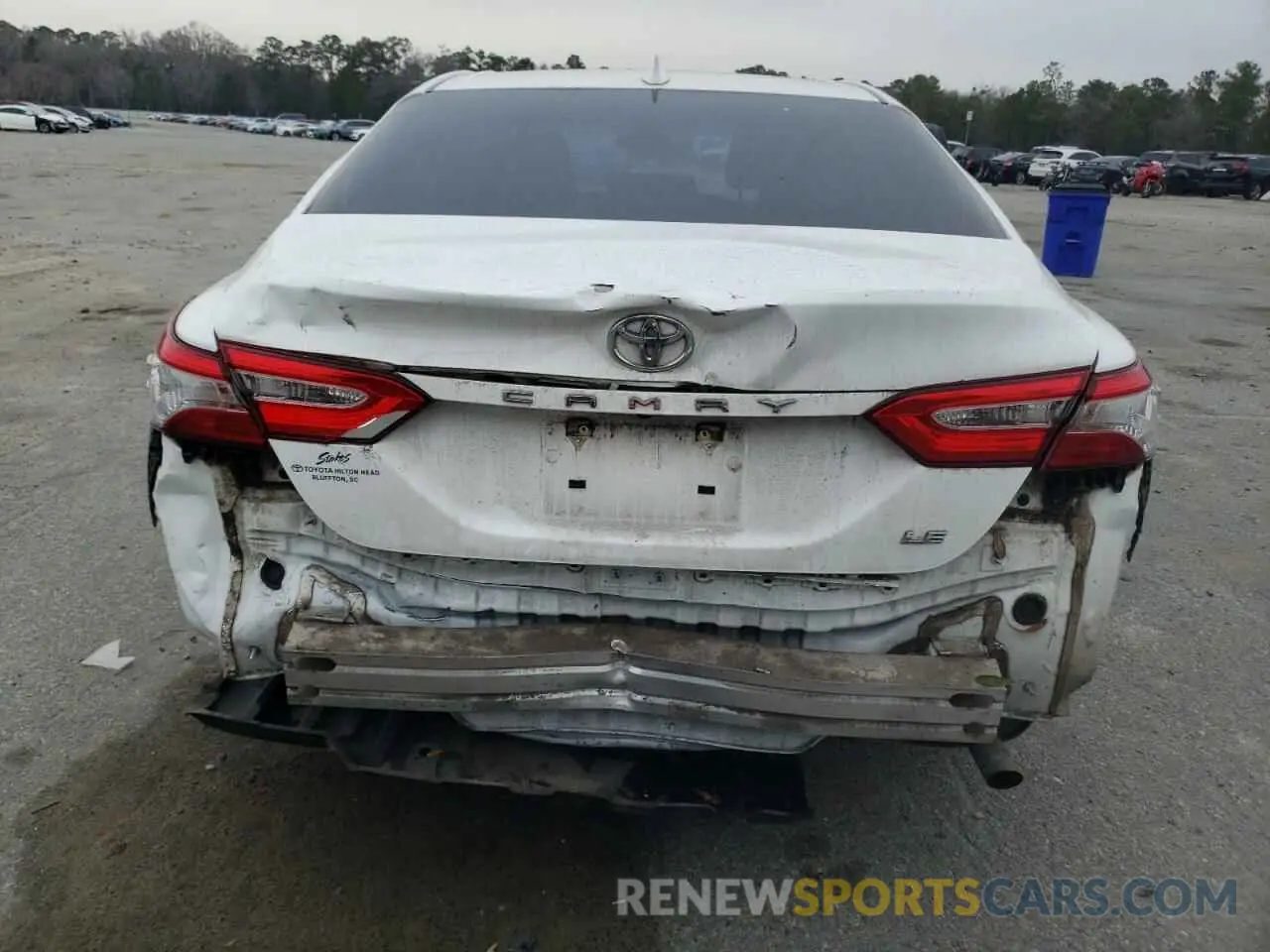 6 Фотография поврежденного автомобиля 4T1C11AK0LU400956 TOYOTA CAMRY 2020